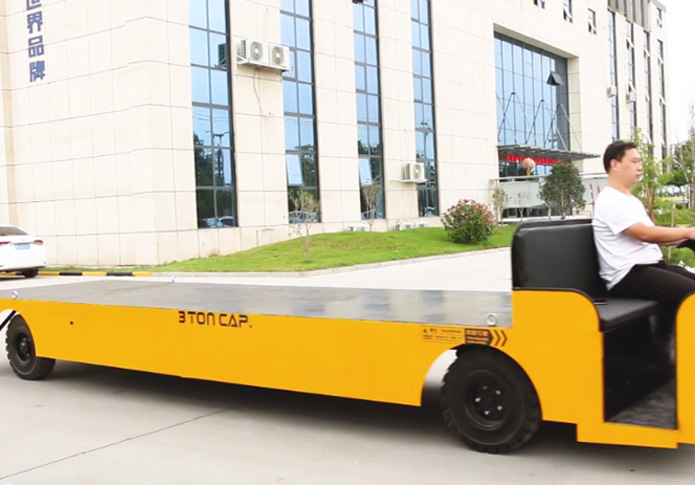 5噸舵輪無軌電動(dòng)平車